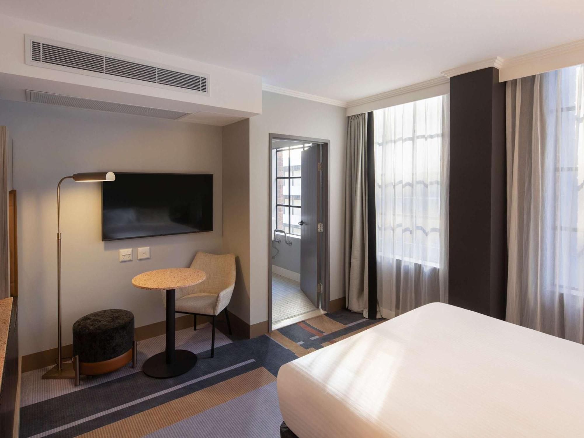 Mercure Sydney Martin Place Экстерьер фото